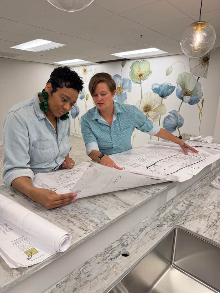 Katrina-and-Ashley—building